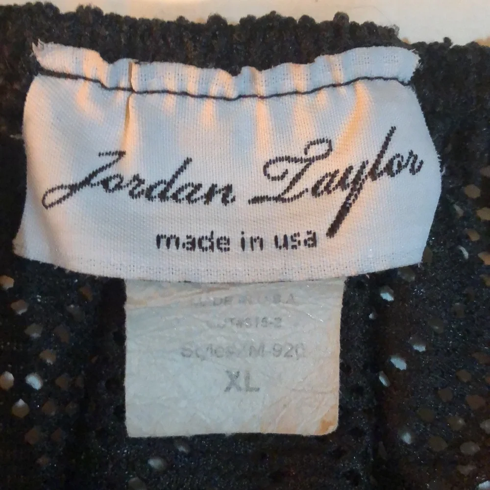 Black Batwing Off The Shoulder Bathing Suit Coverup - Picture 6 of 7